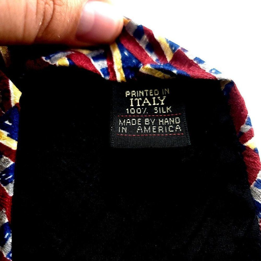 Ferrell Reed Italy Red Blue Geometric Abstract Print Wide Silk Tie - Picture 4 of 6